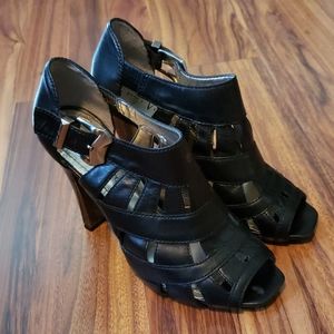 Vince Camuto Delilah Peep Toe Heels